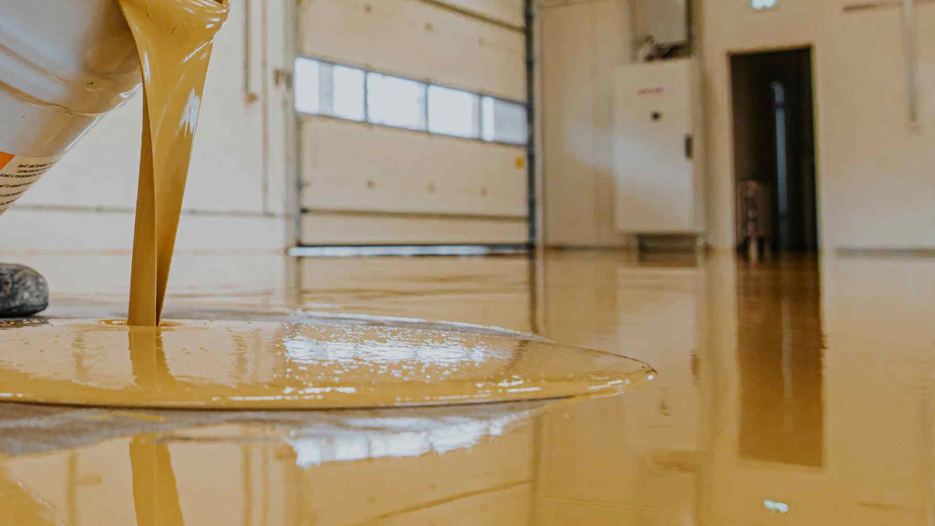 How long does epoxy garage floor coating last?